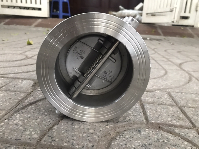 Van 1 chiều lá lật inox giá rẻ