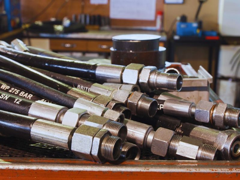 Bộ chuyển đổi nguồn điện được sử dụng trong nhiều lĩnh vực khác nhau