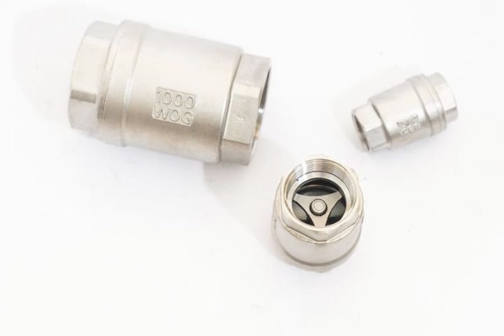 Nên Chọn Van Một Chiều Lá Lật Hay Van Một Chiều Lò Xo -1