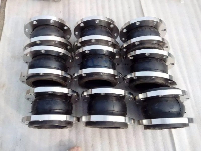 Tính Năng Nổi Bật Của Khớp Nối Mềm Cao Su