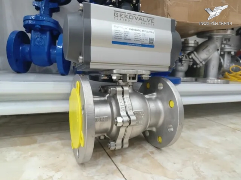 Các bước lắp đặt van bi điều khiển khí nén đúng kỹ thuật vào đường ống